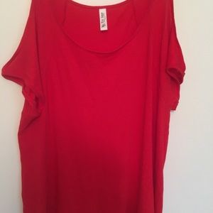 VS Tee Shop red cold shoulder t shirt